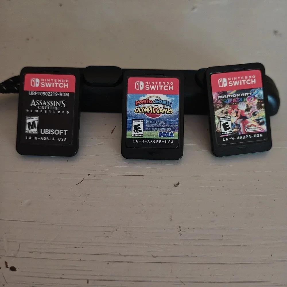 Nintendo Switch System - HAC-001 - Bundle 3 Games 4 Controllers Dock & Charger